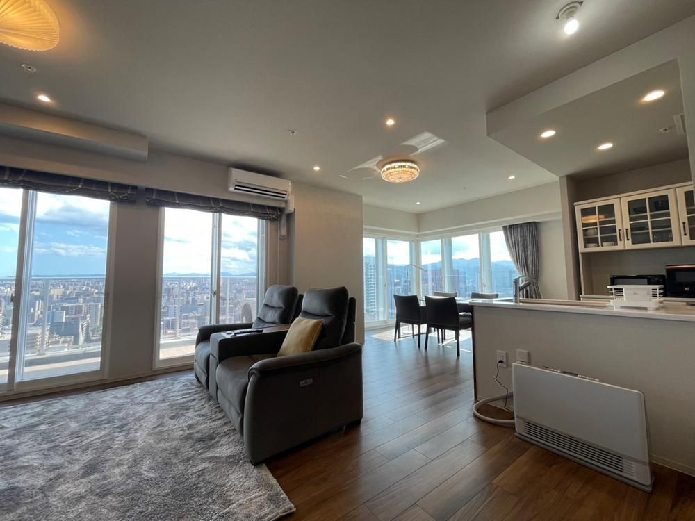 3LDK Apartment for Sale in Higashi-ku, Sapporo - Thumbnail 3