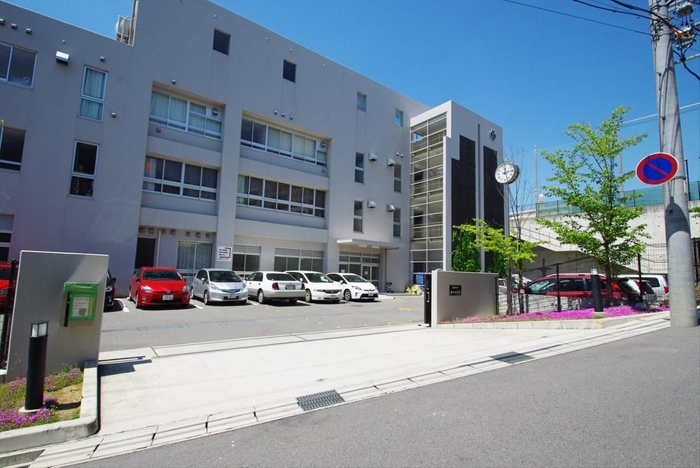Renovated 3LDK+S Apartment in Nagoya's Meito Ward | Green Corpo Hoshigaoka - Thumbnail 2