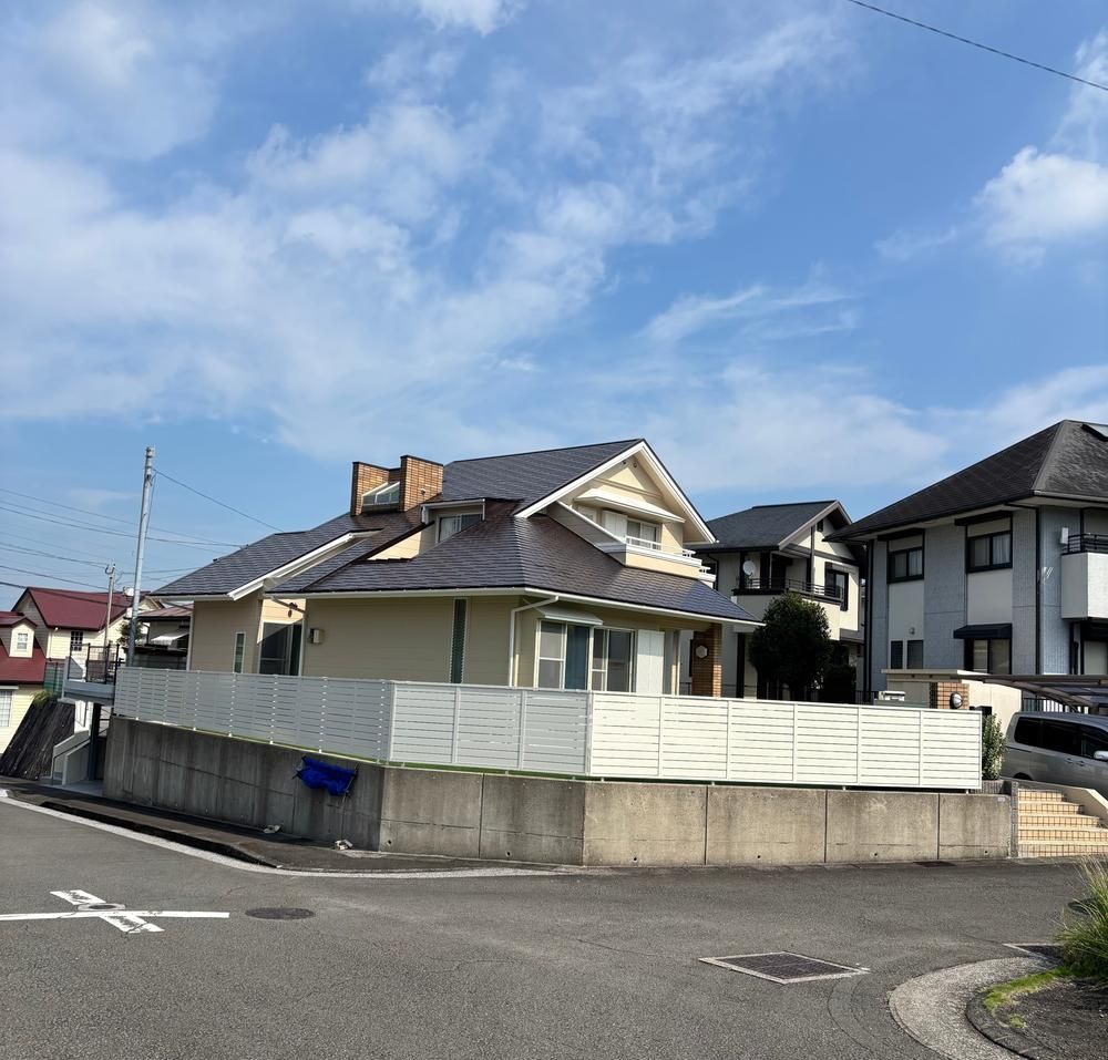 4LDK+S Detached House for Sale in Miyazaki City, 124m² - Thumbnail 2