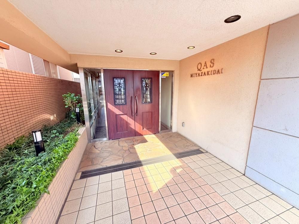 Renovated 3LDK Apartment in Kawasaki, Kanagawa - Thumbnail 4