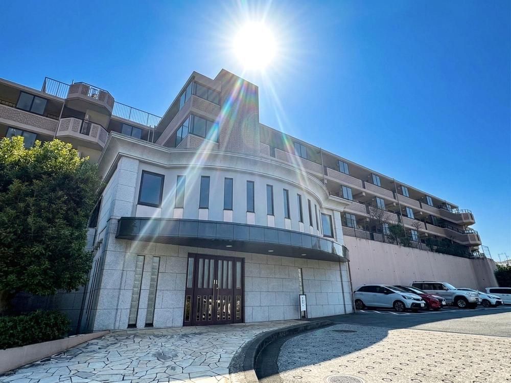 4LDK Apartment with Rooftop Terrace in Kawasaki, Kanagawa - Thumbnail 2
