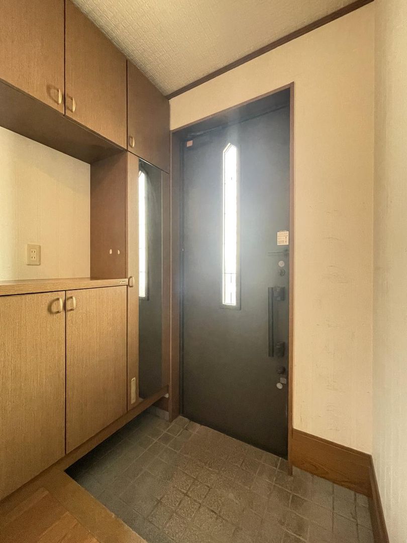 4LDK Detached House for Sale in Nakagawa Ward, Nagoya - Thumbnail 2