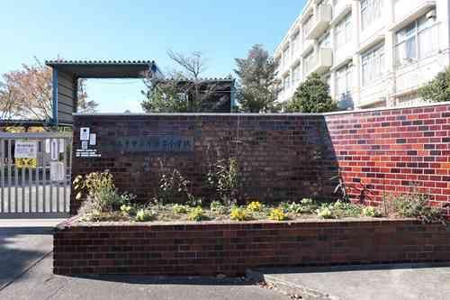 5LDK Detached House for Sale in Hachioji, Tokyo - Thumbnail 2