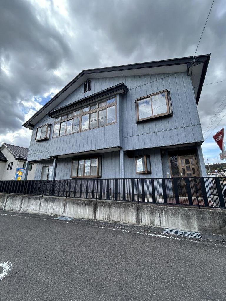 Renovated 3LDK House for Sale in Nihonmatsu, Fukushima - Thumbnail 2