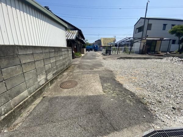 Renovated 4LDK+S Japanese-Style House with Garden in Saijo, Ehime - Thumbnail 4