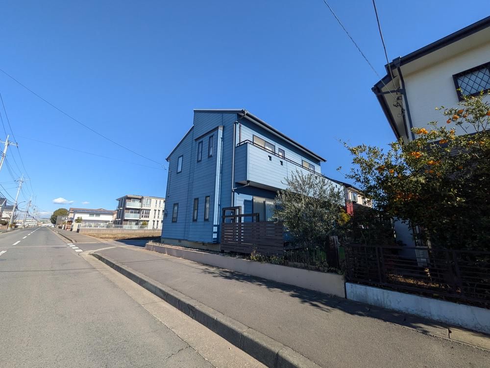 4LDK Detached House for Sale in Hitachinaka, Ibaraki - 200 sqm Land - Thumbnail 2