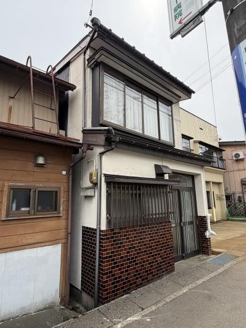 3DK House for Sale in Joetsu City, Niigata - Thumbnail 2