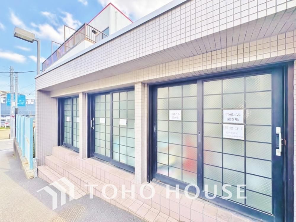 Renovated 3LDK Apartment in Matsudo, Chiba Near Kitakogane Station - Thumbnail 3