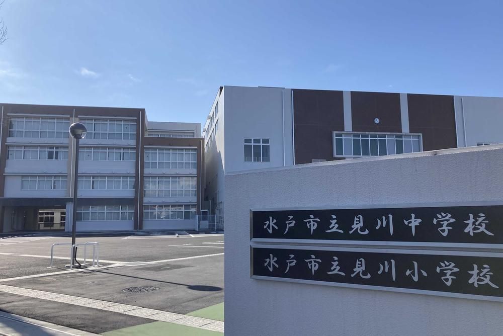 2LDK House for Sale in Mito, Ibaraki - 102.83 sqm - Thumbnail 3