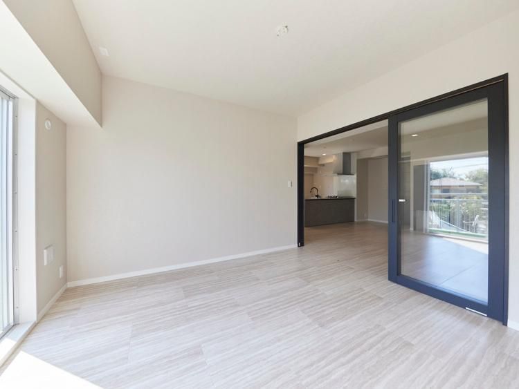 Renovated 3LDK Apartment in Fujisawa, Kanagawa - Thumbnail 4