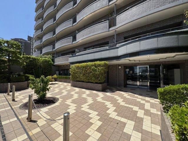 3LDK+S Apartment for Sale in Kagoshima City with Bay Views - Thumbnail 3