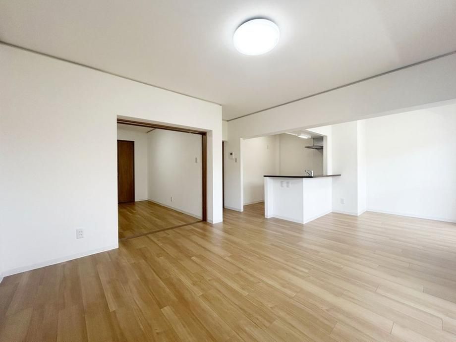 3LDK 79m² Renovated Apartment for Sale in Teine, Sapporo - Thumbnail 3