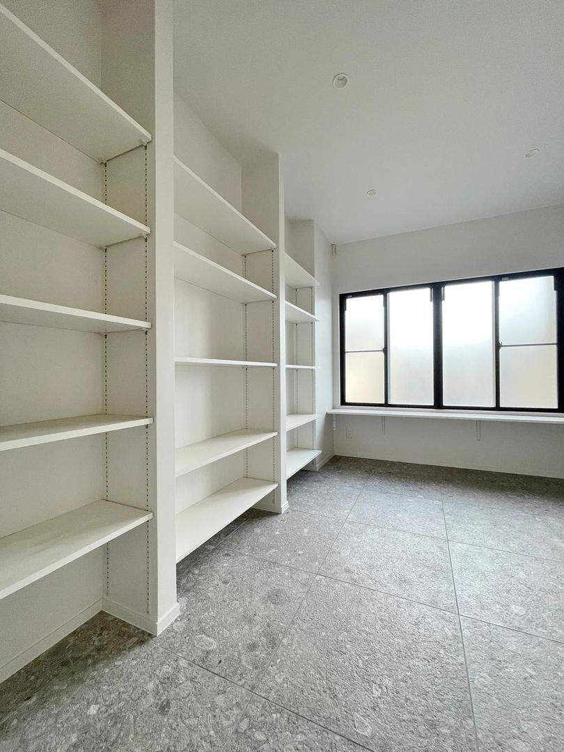 9LDK Family House for Sale in Kasugai, Aichi - 502.14m² Land - Thumbnail 4