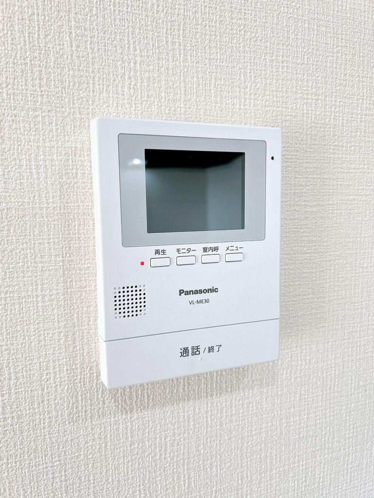 Renovated 1LDK Apartment in Tomakomai, Hokkaido - 50.49 sqm - Thumbnail 2