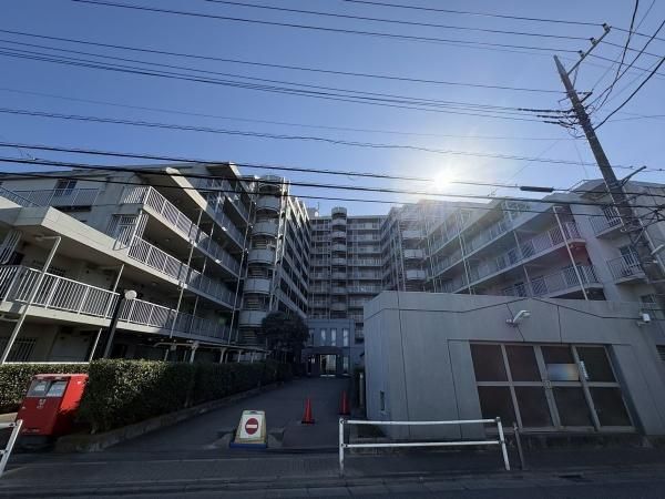 3LDK Apartment for Sale in Saitama City with Private Garden - Thumbnail 4