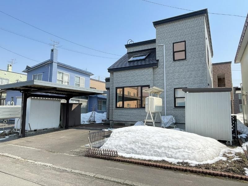 4LDK House for Sale in Shiroishi-ku, Sapporo - 115.88 sqm - Thumbnail 2
