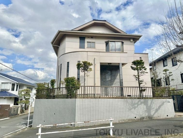 Renovated 3LDK House on Corner Lot Near Katakura Station, Hachioji - Thumbnail 4