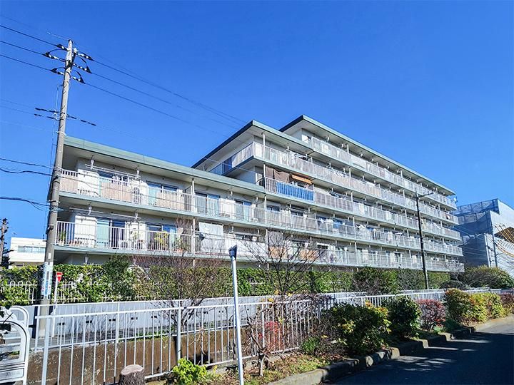 3LDK Apartment for Sale in Nakahara-ku, Kawasaki - Thumbnail 2