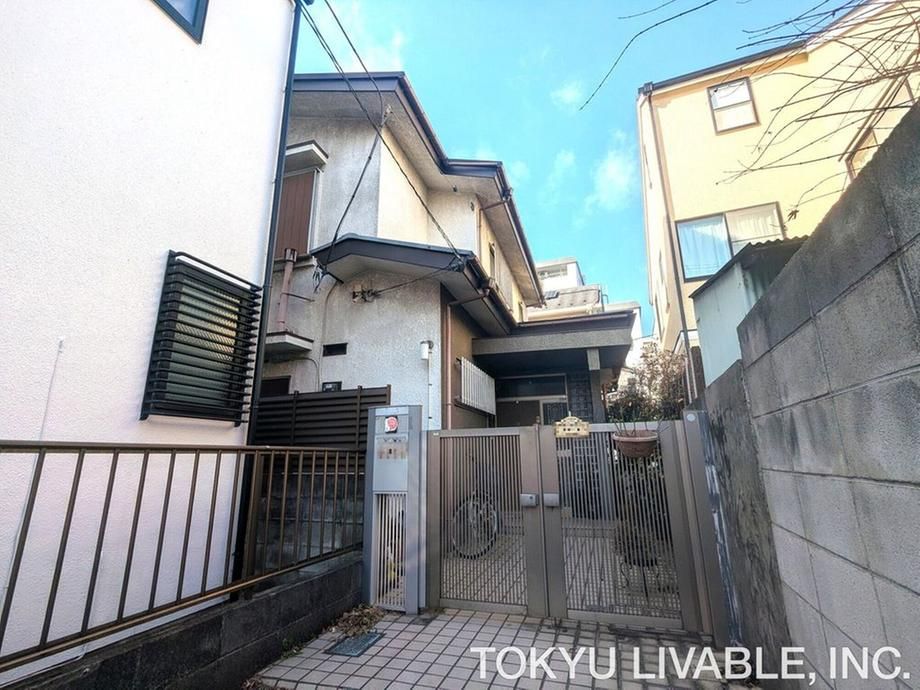 171 sqm Residential Land for Sale in Setagaya, Tokyo - Thumbnail 2
