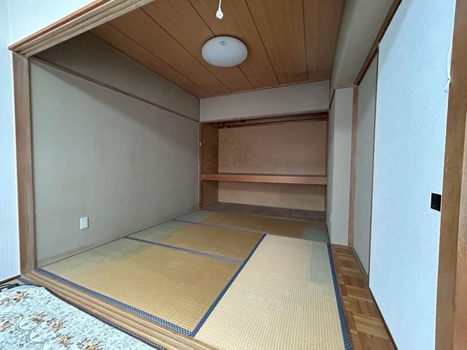 Renovated 3LDK Condominium in Asahikawa, Hokkaido for Sale - Thumbnail 2