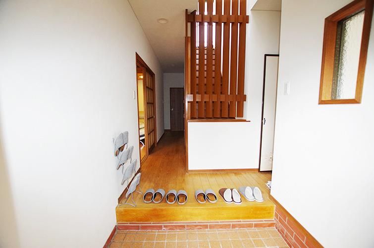 4LDK House in Atami, Shizuoka with Onsen and Renovated Interior - Thumbnail 3
