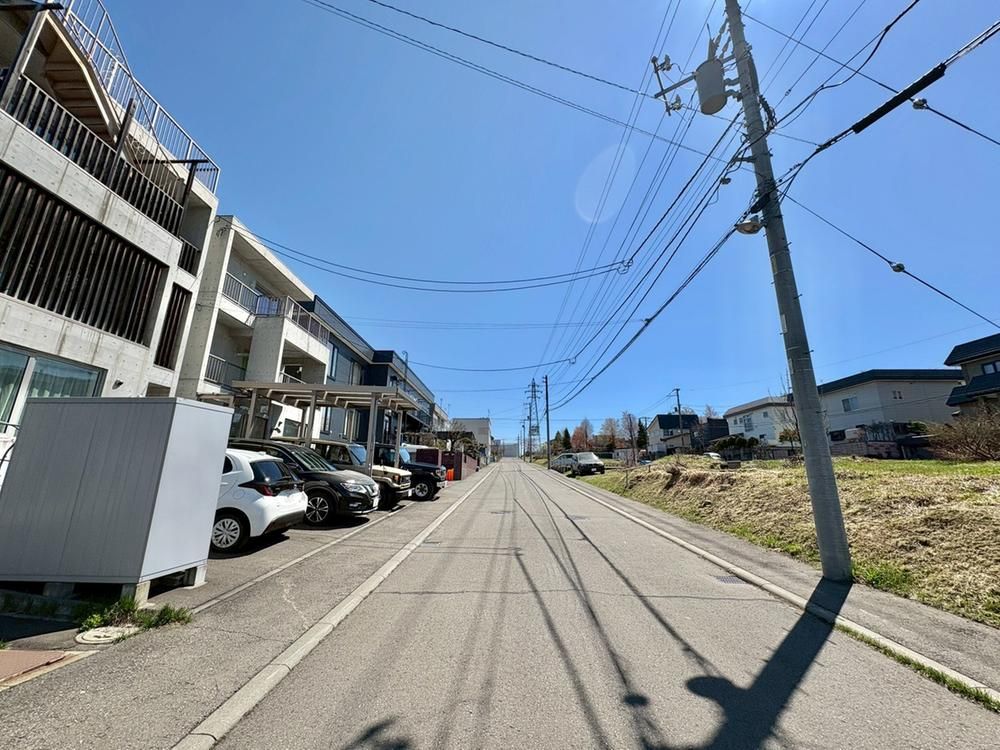 4LDK RC House with Roof Balcony in Nishioka, Sapporo - Thumbnail 2
