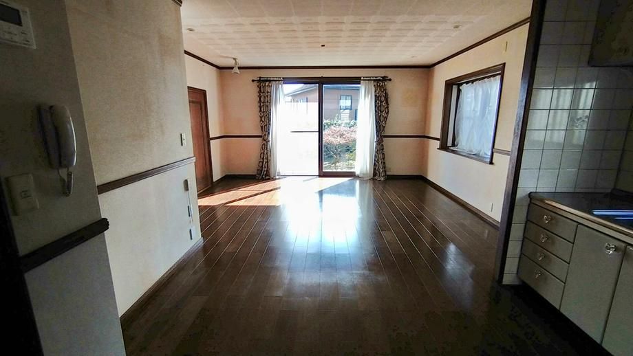 5LDK+S Detached House for Sale in Miyazaki City - Thumbnail 2
