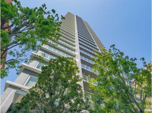 3LDK Apartment for Sale in Shinjuku, Tokyo - 73.91 sqm - Thumbnail 2