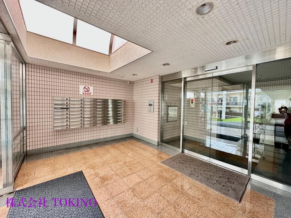 Renovated 3LDK Apartment in Chatan, Okinawa with Ocean View - Thumbnail 2