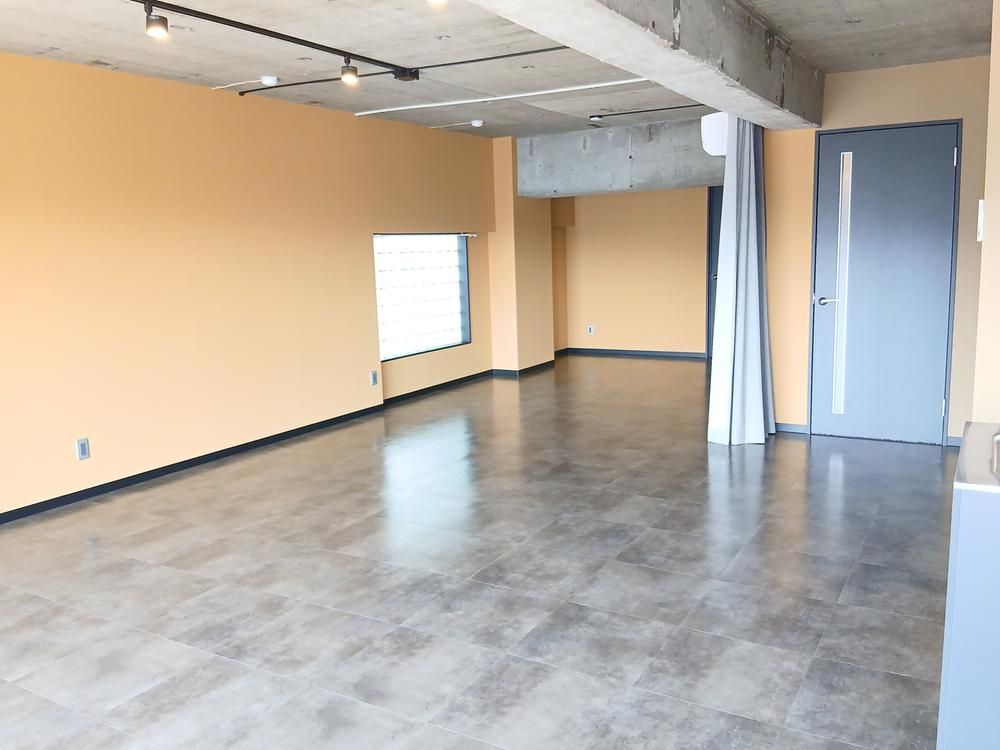 Renovated 2LDK Apartment in Sendai Aoba Ward 112m2 - Thumbnail 4