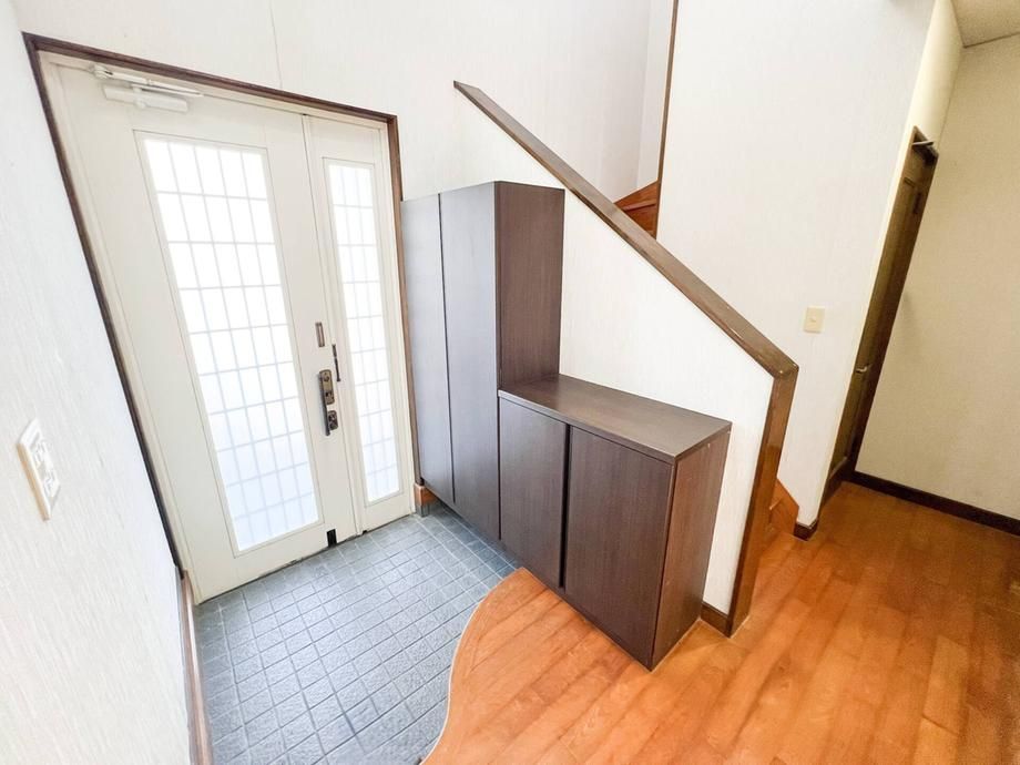 4LDK Detached House for Sale in Ikemedai Higashi, Miyazaki City - Thumbnail 3