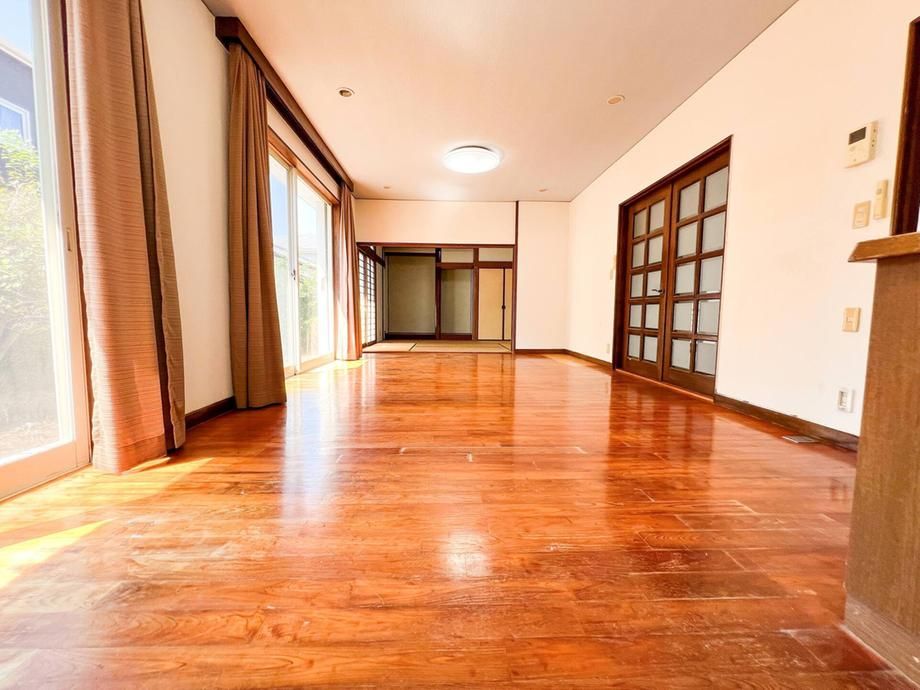 4LDK Detached House for Sale in Ikemedai Higashi, Miyazaki City - Thumbnail 4