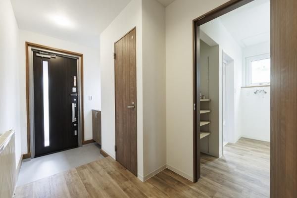Renovated 4LDK House in Teine-ku, Sapporo Near Hoshine Station - Thumbnail 2