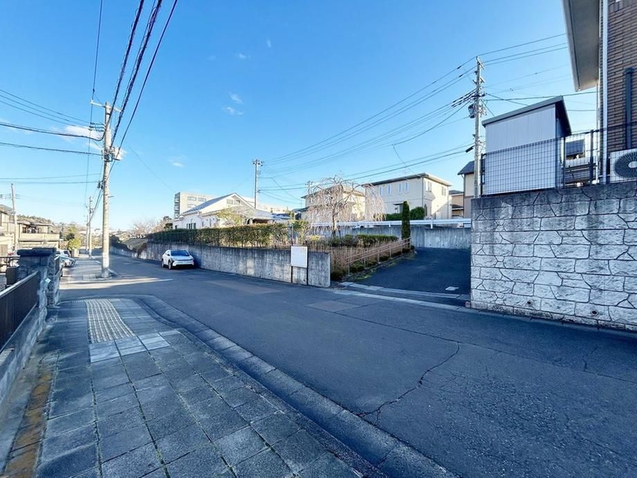 Land for Sale in Sakuragaoka, Sendai - 217.29 sqm Corner Lot - Thumbnail 2