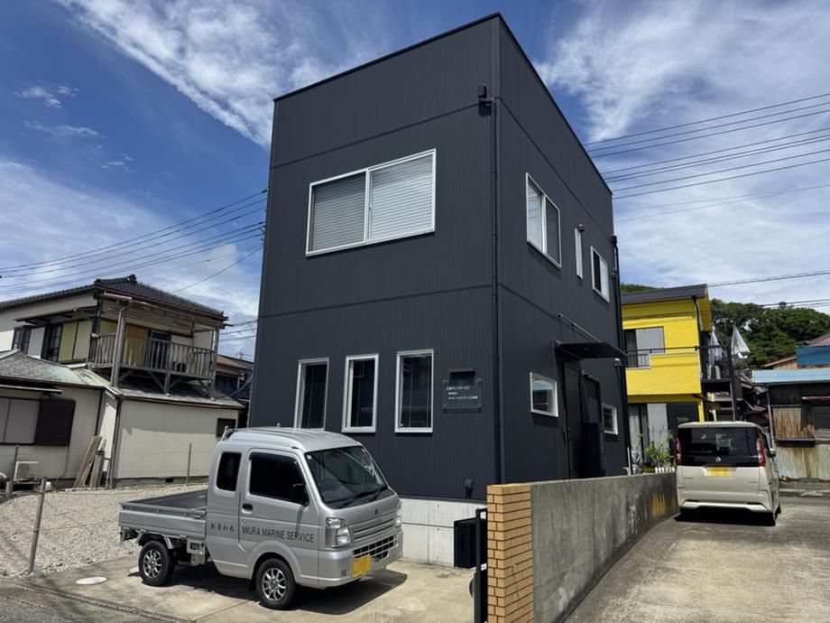 Custom-Built 2DK House with Ocean View in Miura City - Thumbnail 2