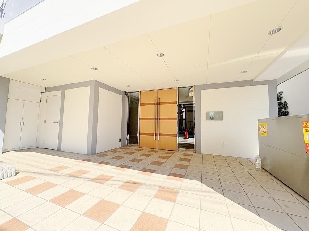 3LDK Apartment for Sale Near Omiya Station, Saitama - Thumbnail 4
