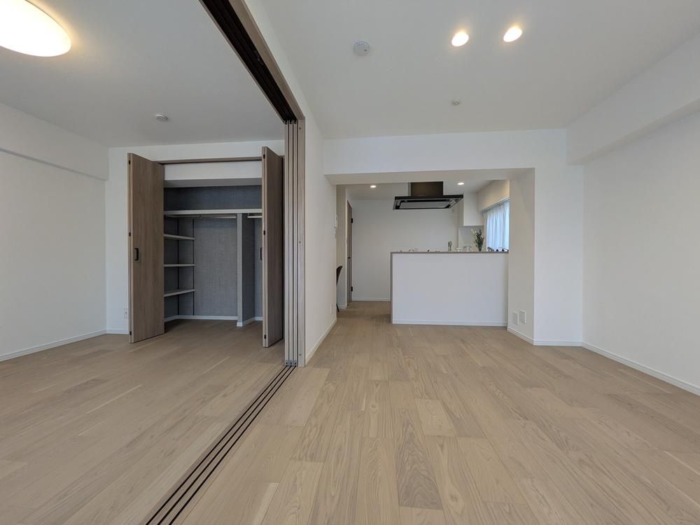 Clair Nakayama 2LDK Apartment for Sale in Funabashi - Thumbnail 4