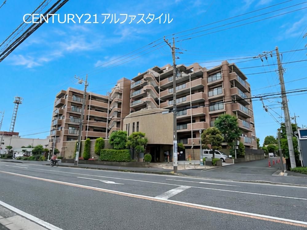 3LDK Apartment for Sale in Yamato City, Kanagawa - Thumbnail 2