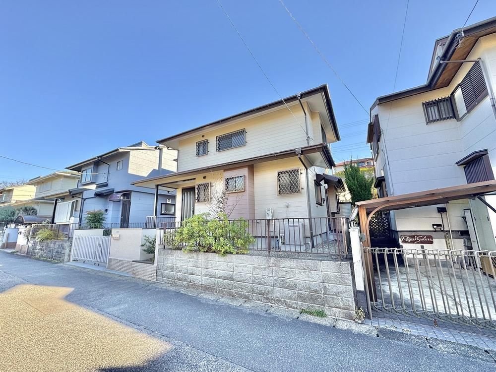 Renovated 4LDK House in Hidaka City, Saitama - Thumbnail 3