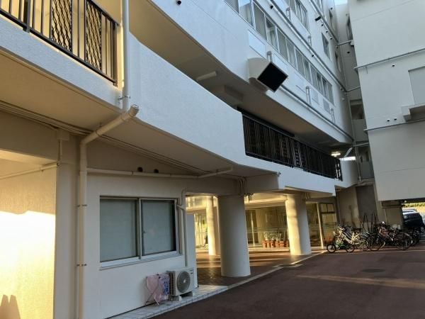 2LDK Apartment for Sale in Sendai, Miyagi - 64.84m² - Thumbnail 4