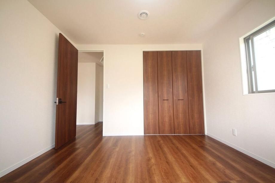 New 3LDK House with Ocean View in Nanjo City, Okinawa - Thumbnail 2