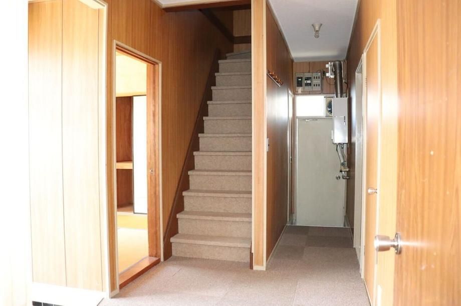 3LDK Detached House for Sale in Tajimi, Gifu - 191m2 Land - Thumbnail 4
