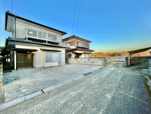 Renovated 4DK House in Mito City, Ibaraki - 182m² Land - Thumbnail 2