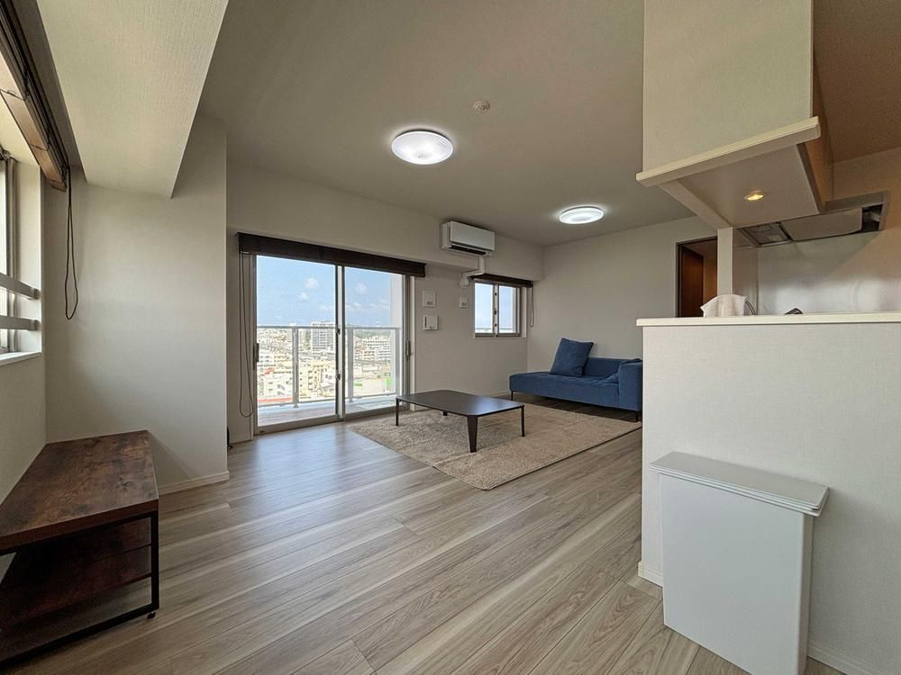 1LDK Apartment for Sale in Naha, Okinawa - 57.68 sqm - Thumbnail 4