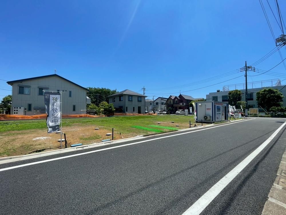 Land for Sale in Minami-Oizumi, Nerima-ku, Tokyo - 100m²+ Plots - Thumbnail 3