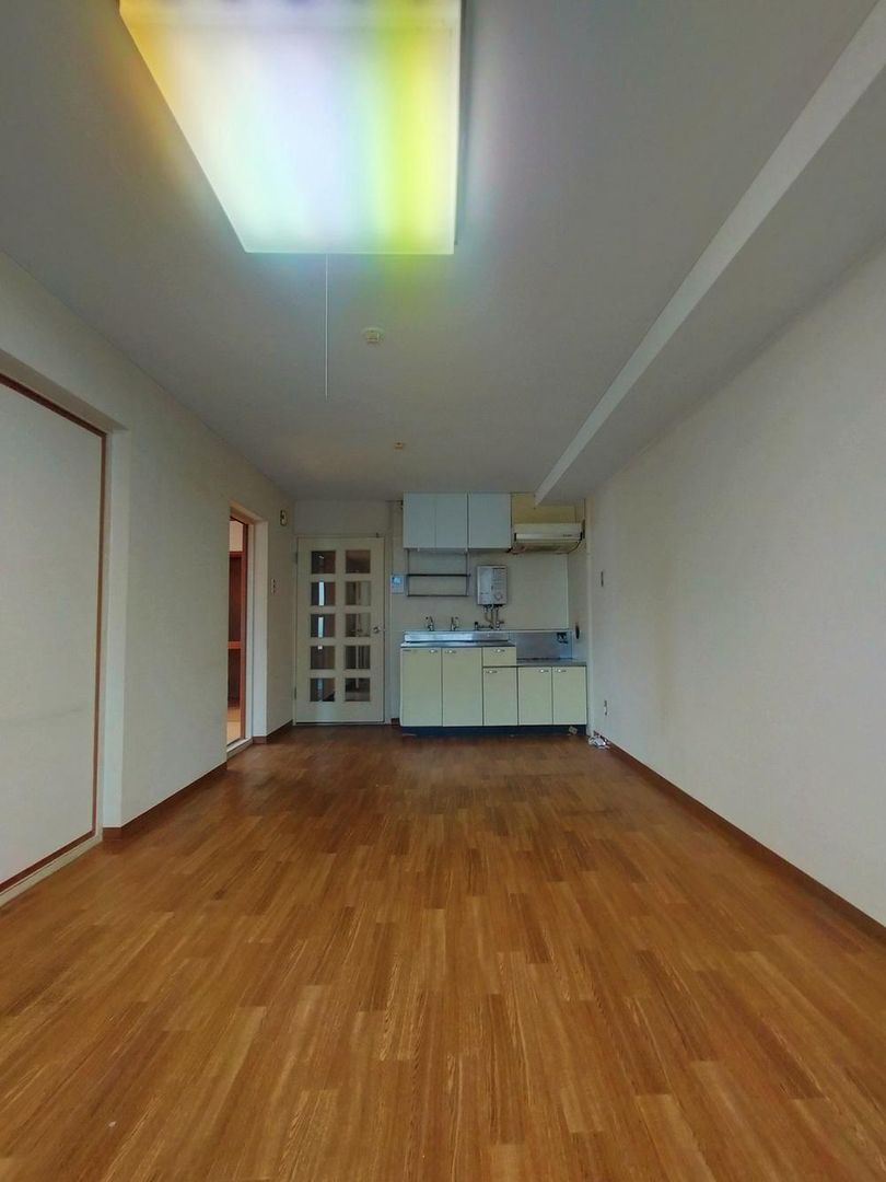 2LDK Apartment for Sale in Toyohira, Sapporo - 63m2 - Thumbnail 3