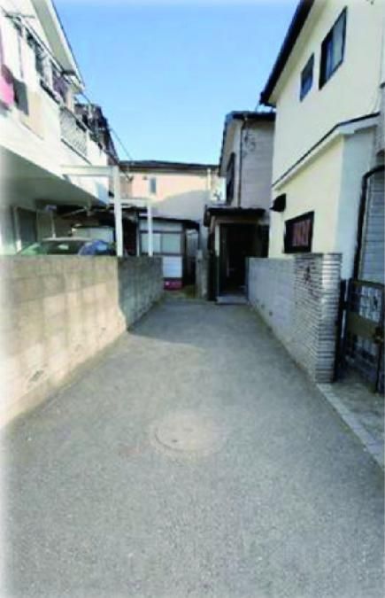 4DK House for Sale in Fuchu, Tokyo - 83.7 sqm Land - Thumbnail 2