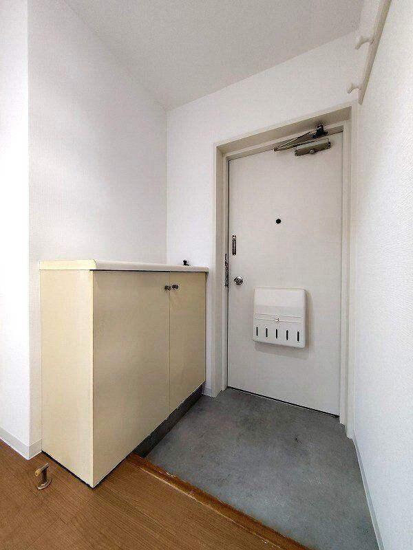Renovated 3LDK Apartment in Minami-ku, Sapporo - 73.81m2 - Thumbnail 2