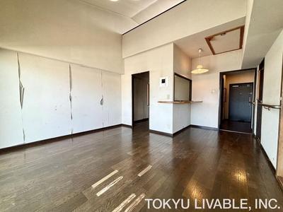 Top-Floor 3LDK Apartment in Hakozaki, Fukuoka City — Interior, Higashi, Fukuoka