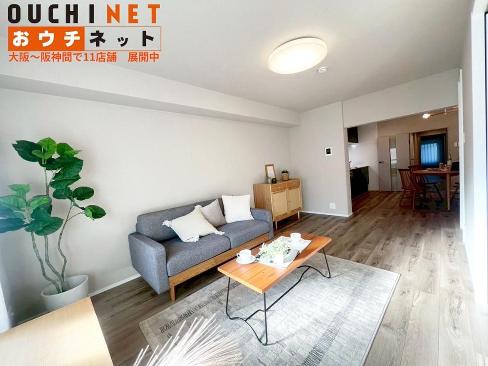 Renovated 3LDK Apartment for Sale Near Esaka Station, Suita - Thumbnail 4